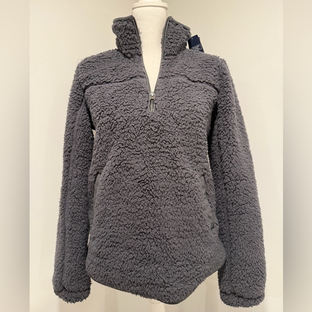Abercrombie & Fitch Sherpa Half Zip Faux Leather Trim Sweatshirt Size XS